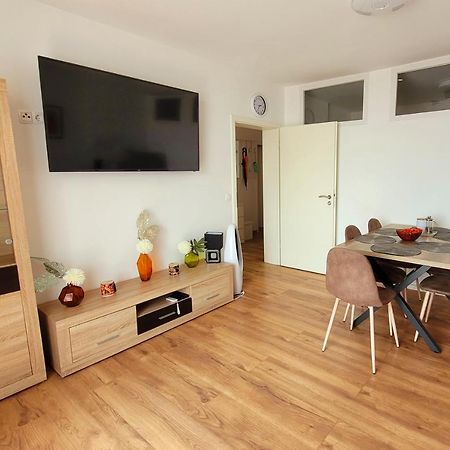 3-Zimmer, Bis 6 Personen Mit Parkplatz Appartement Mülheim an der Ruhr Buitenkant foto