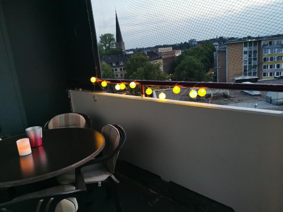 3-Zimmer, Bis 6 Personen Mit Parkplatz Appartement Mülheim an der Ruhr Buitenkant foto