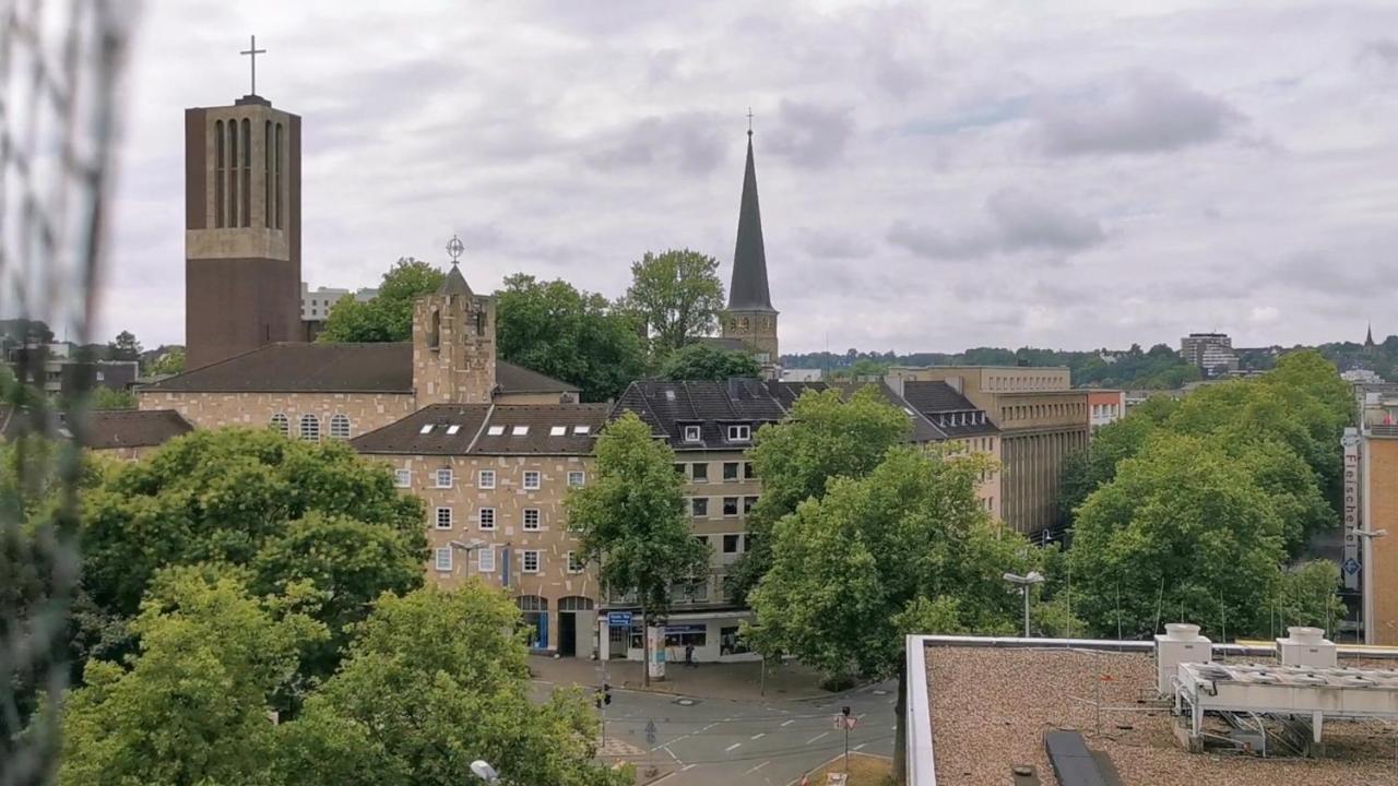 3-Zimmer, Bis 6 Personen Mit Parkplatz Appartement Mülheim an der Ruhr Buitenkant foto