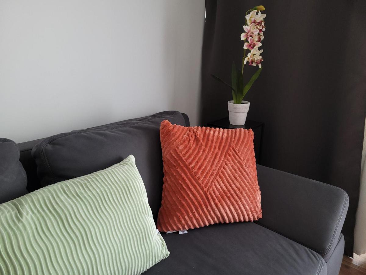 3-Zimmer, Bis 6 Personen Mit Parkplatz Appartement Mülheim an der Ruhr Buitenkant foto